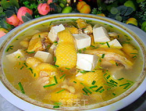 鸡汤豆腐,鸡汤豆腐的多样做法与营养益处”
